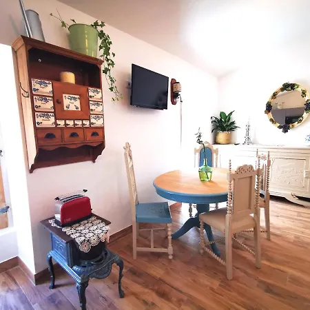 'Algarve', Charming Portuguese Style Apartment In The Historical Centre, 'Vida A Portuguesa' Lejlighed *
