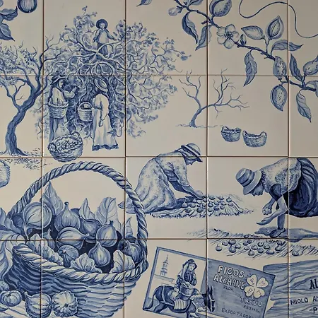 'Algarve', Charming Portuguese Style Apartment In The Historical Centre, 'Vida A Portuguesa' Lejlighed Portimão