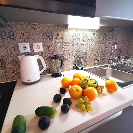 Apartment 'Algarve', Charming Portuguese Style Apartment In The Historical Centre, 'Vida A Portuguesa'