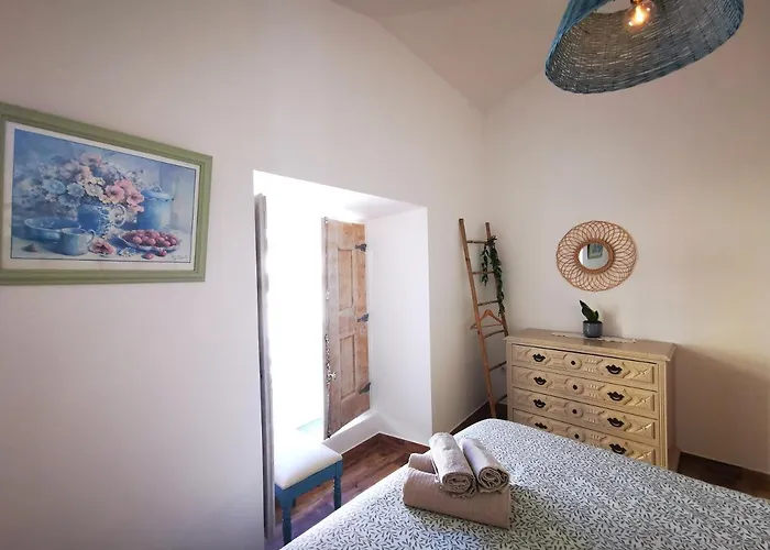 Vida A Portuguesa, Charming 