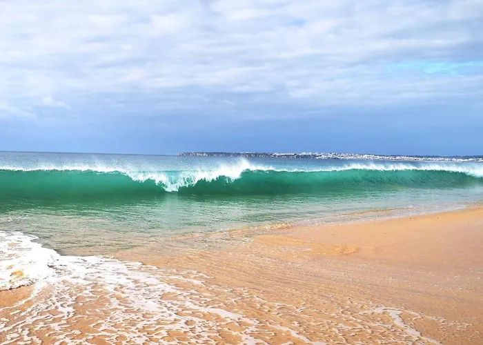 Vida A Portuguesa, Charming 